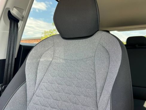 Used 2026 Volkswagen Tiguan S FWD image 22