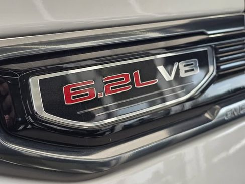 Used 2025 GMC Sierra 1500 AT4 AWD/4WD image 8