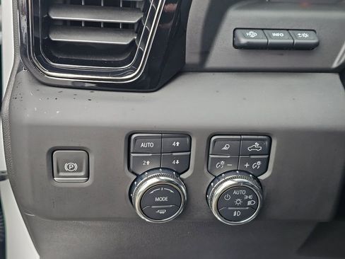 Used 2023 GMC Sierra 1500 AT4 w/ AT4 Premium Package image 63