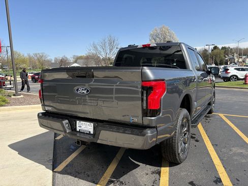 New 2025 Ford F150 Lightning Flash AWD/4WD image 8
