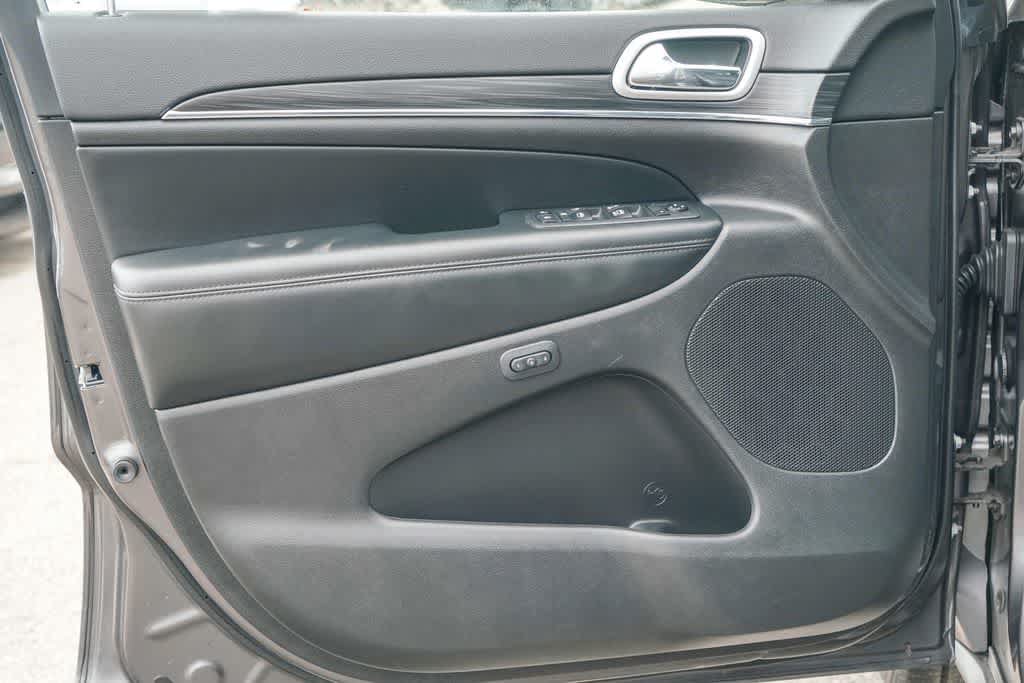 Certified 2020 Jeep Grand Cherokee Limited RWD image 19