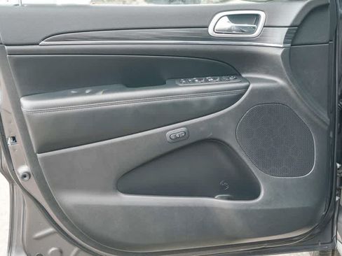 Certified 2020 Jeep Grand Cherokee Limited RWD image 19