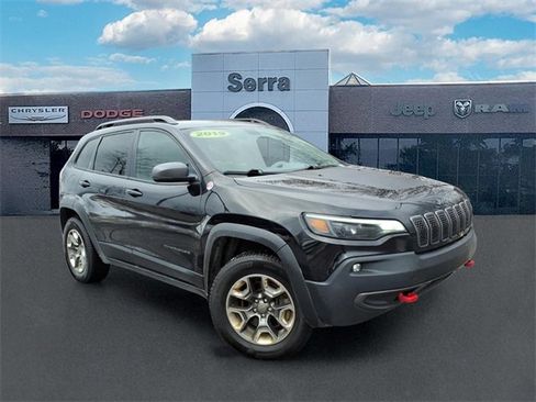 Used 2019 Jeep Cherokee Trailhawk w/ Comfort/Convenience Group image 1
