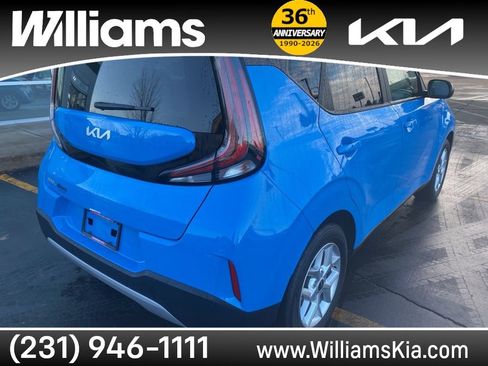 Used 2025 Kia Soul S image 13