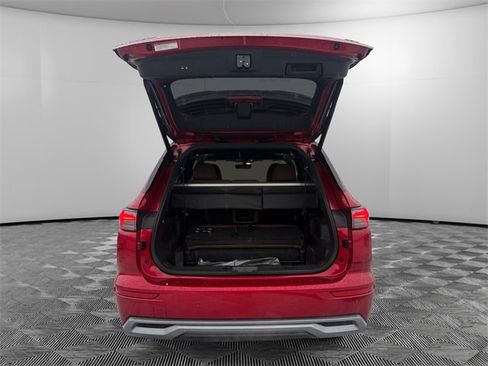 New 2026 Mitsubishi Outlander SEL image 9