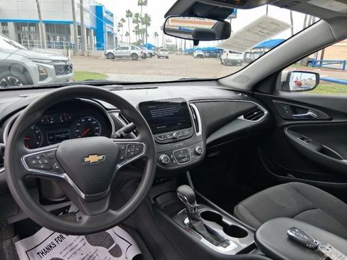Used 2025 Chevrolet Malibu LS w/ LPO, Floor Liner Package FWD image 10