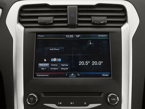Used 2013 Ford Fusion SE FWD image 19