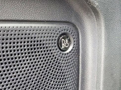 Used 2023 Ford Escape SE w/ PHEV Premium Package image 13