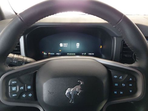 Used 2025 Ford Bronco Big Bend image 16