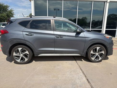 Used 2017 Hyundai Tucson Sport AWD/4WD image 6