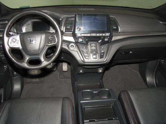 Certified 2024 Honda Odyssey Sport image 37