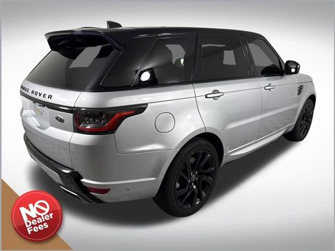 Used 2018 Land Rover Range Rover Sport HSE Dynamic AWD/4WD image 3