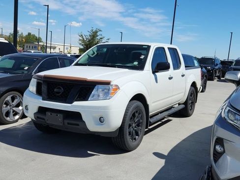 Used 2019 Nissan Frontier SV w/ Value Truck Package AWD/4WD image 1