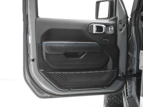 Used 2023 Jeep Wrangler Unlimited Rubicon 4xe w/ Safety Group image 16