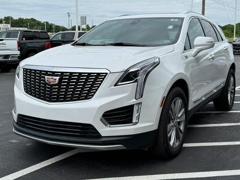 Used 2024 Cadillac XT5 Premium Luxury FWD image 11