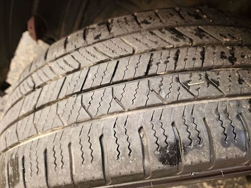 Used 2020 Toyota C-HR Limited image 36