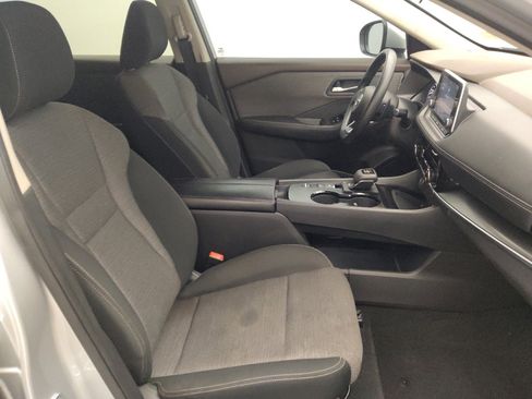 Used 2022 Nissan Rogue SV image 21