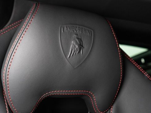 Used 2016 Lamborghini Huracan LP 580-2 RWD image 45
