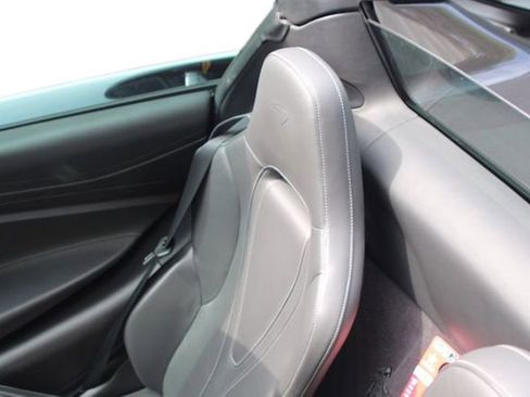 Used 2020 McLaren 720S Spider image 26