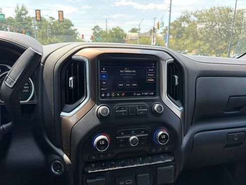 Used 2020 Chevrolet Silverado 3500 High Country w/ Z71 Off-Road Package AWD/4WD image 12