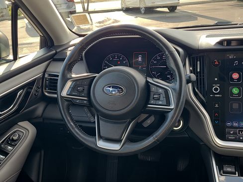 Certified 2022 Subaru Outback Limited image 16