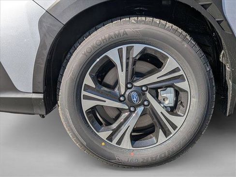 New 2025 Subaru Crosstrek 2.5i Premium image 9