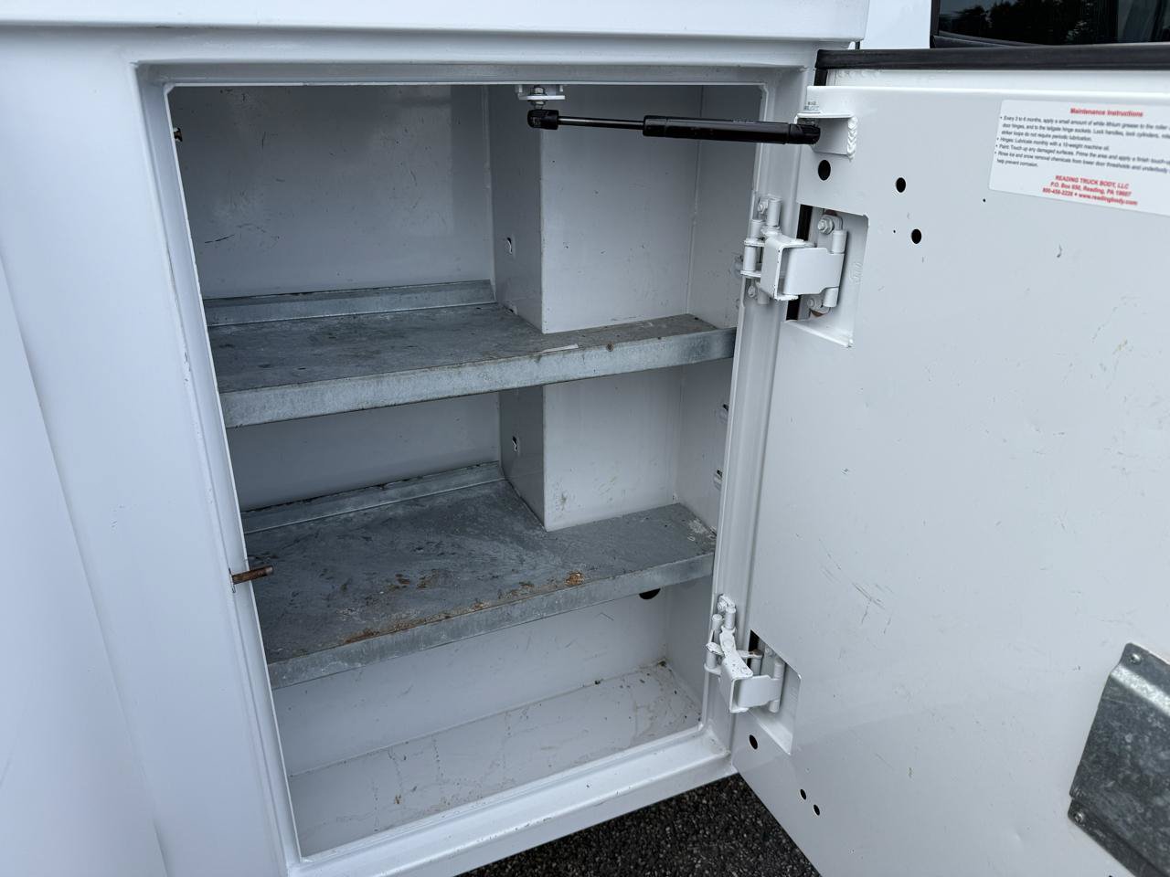Used 2017 Chevrolet Express 3500 RWD image 35