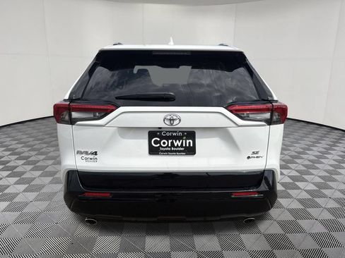 Used 2025 Toyota RAV4 SE AWD/4WD image 5