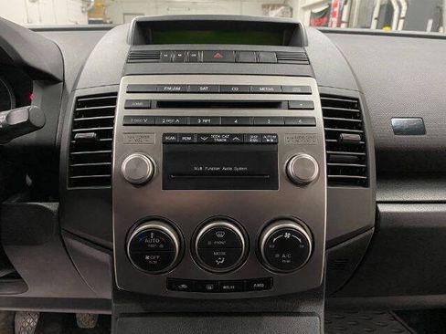 Used 2008 MAZDA MAZDA5 Sport FWD image 24