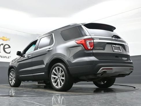 Used 2017 Ford Explorer Limited AWD/4WD image 5