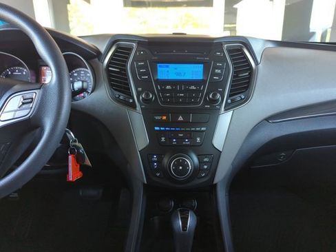 Used 2015 Hyundai Santa Fe Sport image 22