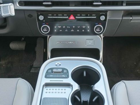 New 2026 Hyundai Ioniq 9 Limited AWD/4WD image 15