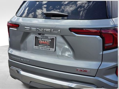 New 2026 GMC Terrain Denali w/ LPO, Floor Liner Package AWD/4WD image 13