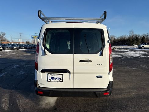 Used 2021 Ford Transit Connect XLT image 6