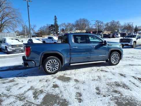 Used 2024 GMC Sierra 1500 Denali Ultimate image 3