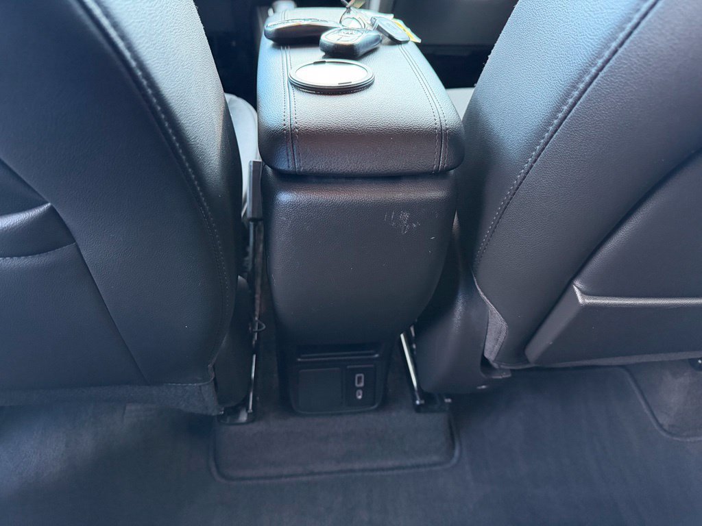 Used 2022 Buick Encore GX Select w/ Sport Touring Package FWD image 25