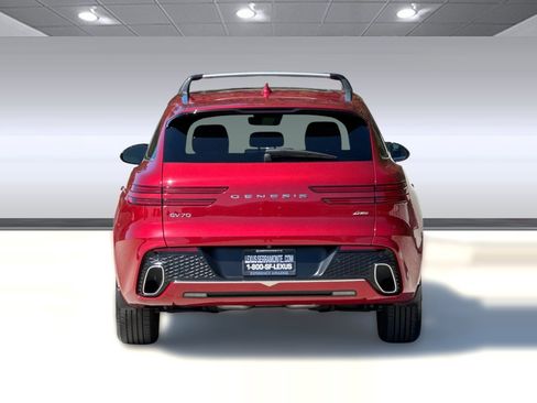 Used 2023 Genesis GV70 2.5T w/ Select Package AWD/4WD image 9