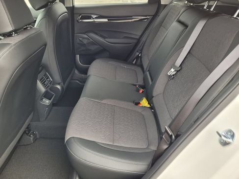 New 2026 Kia Seltos S FWD image 11