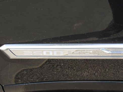 Used 2025 Chevrolet Silverado 3500 High Country w/ High Country Premium Package AWD/4WD image 11