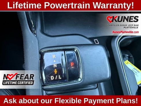 Used 2023 GMC Sierra 1500 AT4 image 21