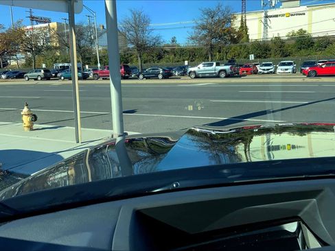 Used 2023 BMW X5 M50i w/ Executive Package image 34