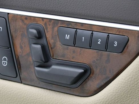 Used 2013 Mercedes-Benz C 300 4MATIC Sedan image 26