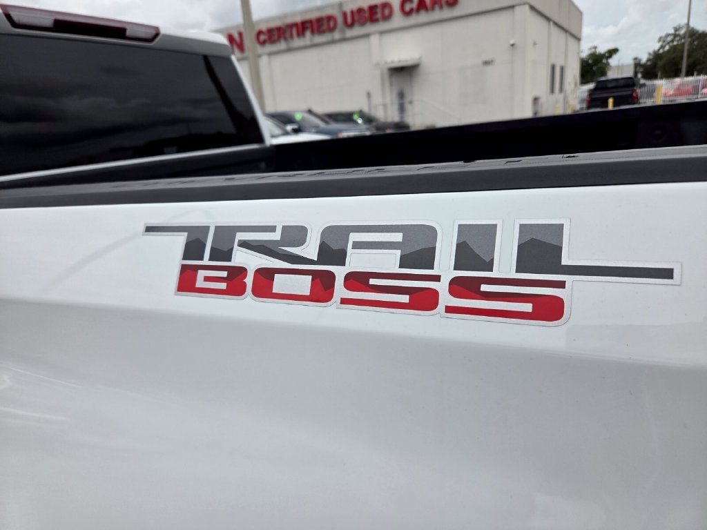 Certified 2024 Chevrolet Silverado 1500 Custom Trail Boss AWD/4WD image 11