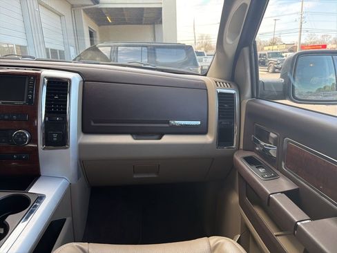 Used 2011 RAM 1500 Laramie image 23
