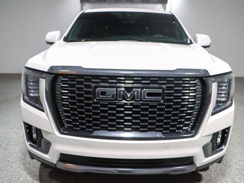 Used 2023 GMC Yukon Denali Ultimate image 4
