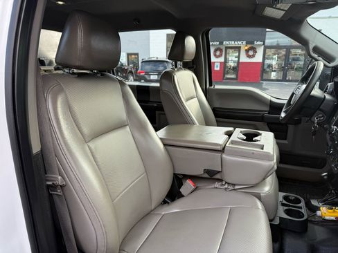 Used 2018 Ford F550 4x4 Crew Cab Super Duty image 24