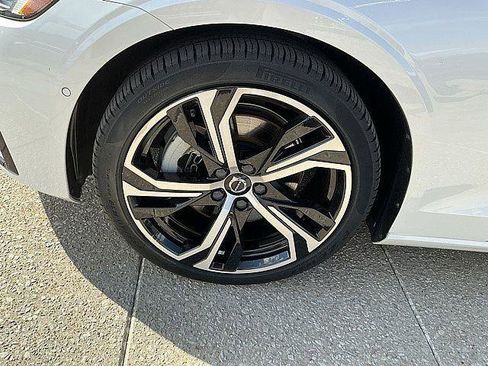 Certified 2023 Volvo S60 B5 Plus w/ Climate Package FWD image 13