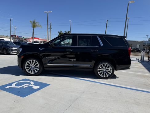 Used 2022 GMC Yukon Denali image 6