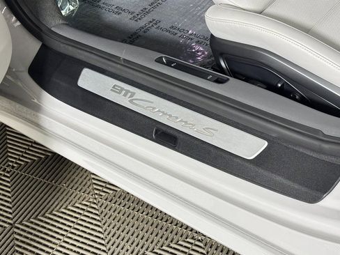 Certified 2021 Porsche 911 Carrera S image 19