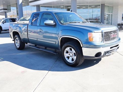 Used 2011 GMC Sierra 1500 SLE image 8